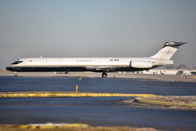 McDonnell Douglas MD-83 (XA-VCB) - 01-26-2022. Former N567AM with American Airlines. Stored in 2016. I think this is a fairly recent addition to the VTM fleet. First pic of this bird on the database with this reg#