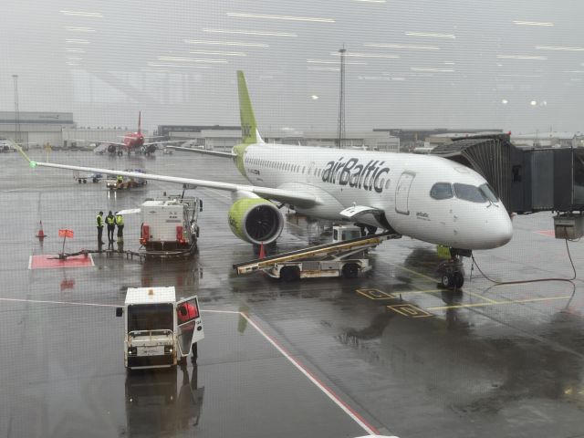 Airbus A220-300 (YL-AAX) - This is the first time I have seen an Airbus A220