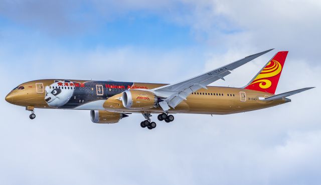 Boeing 787-9 Dreamliner (B-1343) - The fourth Kung Fu Panda livery makes her second appearance in Toronto, on short finals for runway 23