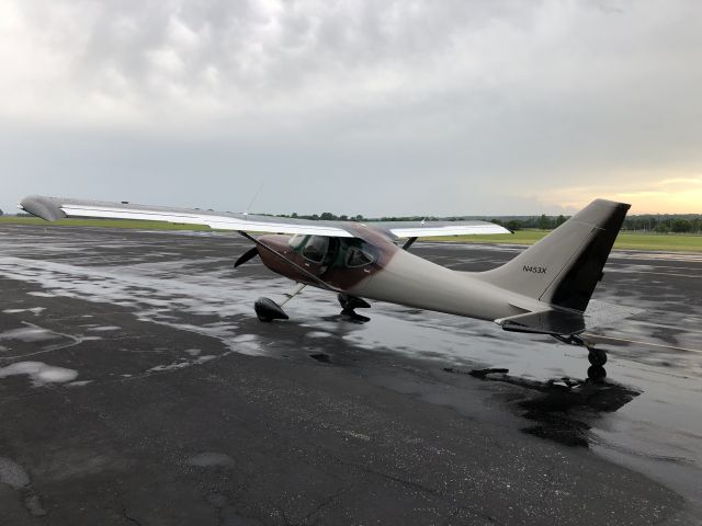 NEW GLASTAR Sportsman 2+2 (N453X) - Waiting out a Thundershow