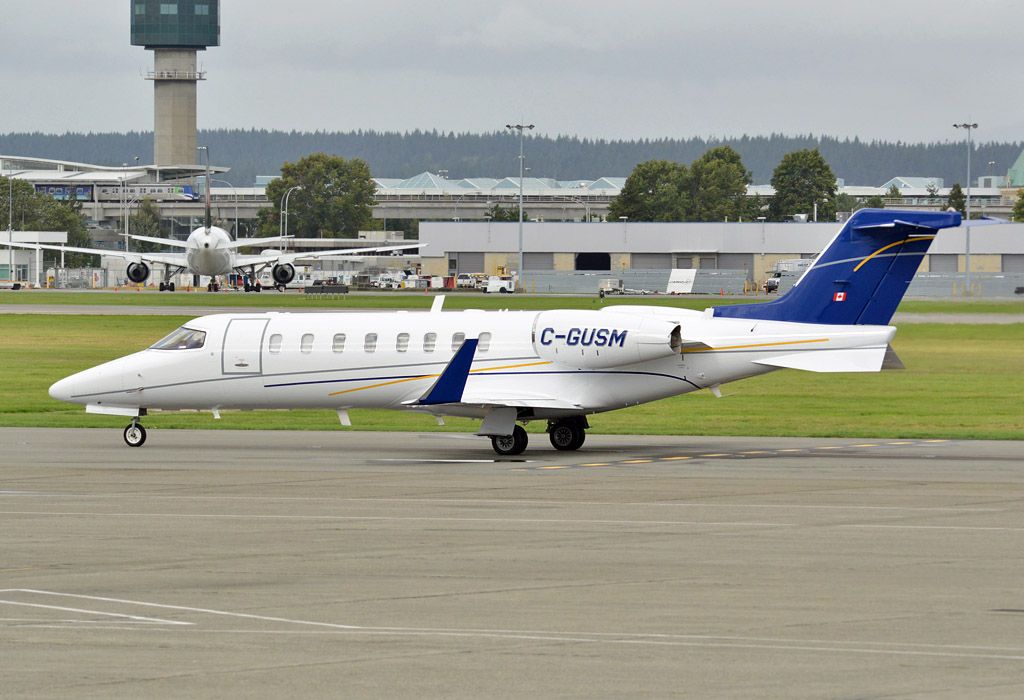 Learjet 45 (C-GUSM) - Operated by Wal-Mart Canada Corp