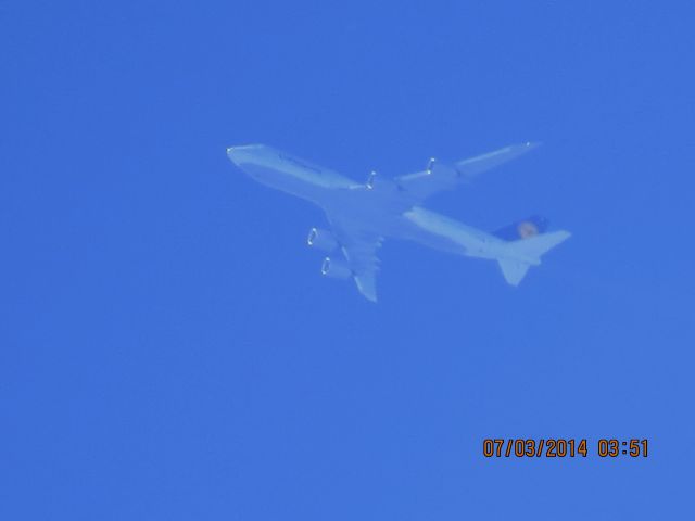 BOEING 747-8 (D-ABYM) - Lufthansa flight 498 from Frankfort to Mexico City over Baxter Springs KS at 33,975 feet.