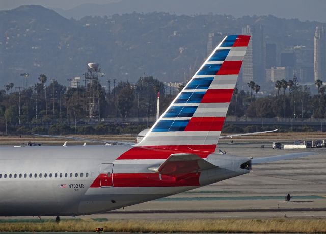 BOEING 777-300 (N733AR) - a rel=nofollow href=http://flightaware.com/live/flight/N733AR/history/20160426/1427Z/EGLL/KLAXhttps://flightaware.com/live/flight/N733AR/history/20160426/1427Z/EGLL/KLAX/a