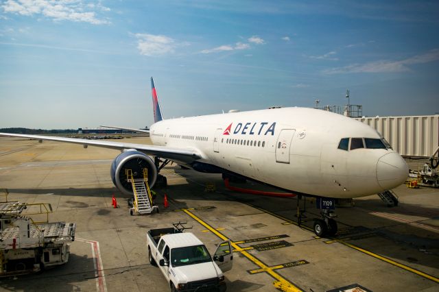 Boeing 777-200 (N709DN) - Parked in Atlanta