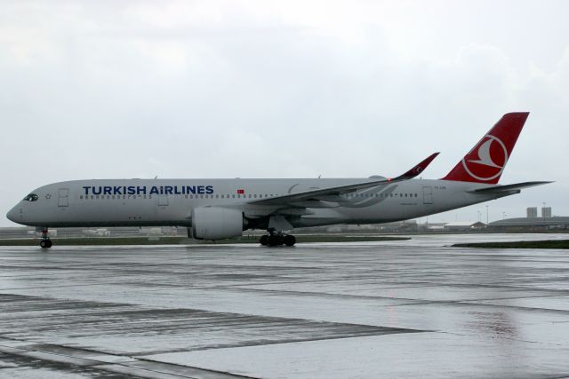 Airbus A350-900 (TC-LGB) - Taxiing to Stand 243 on 19-Oct-20 operating flight THY1979 from LTFM.