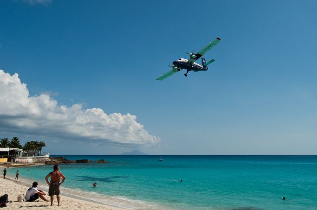 De Havilland Canada Twin Otter (PJ-WIS)