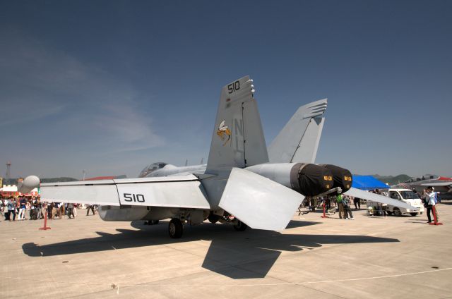 16-8386 — - EA-18G-16386 VAQ-138