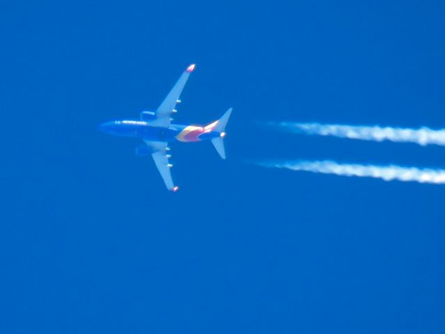 Boeing 737-700 (N212WN)