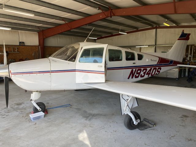 Beechcraft 35 Bonanza (N9340S)