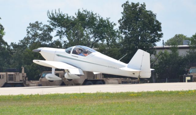 N959AA — - AirVenture 2014