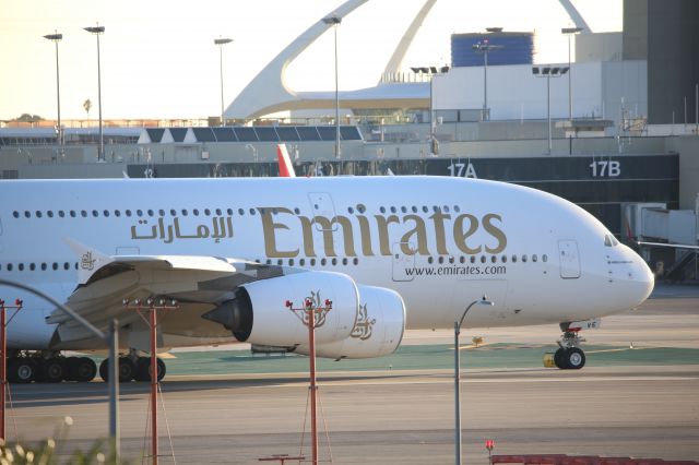 Airbus A380-800 (A6-EVE)