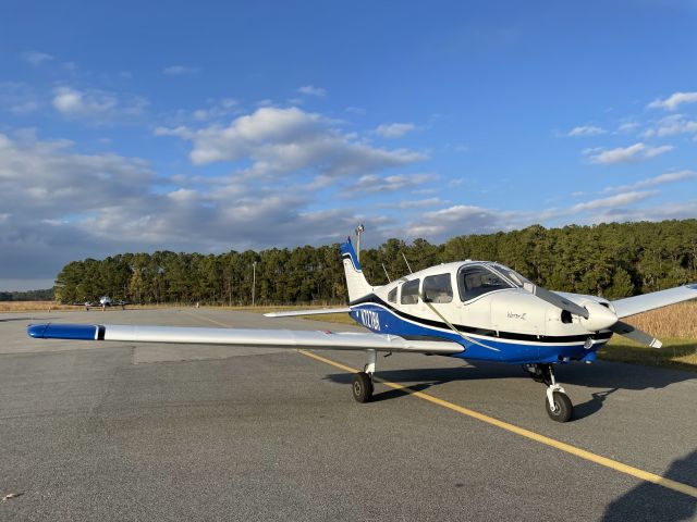 Piper Cherokee (N727BH) - Beverly Flight Center