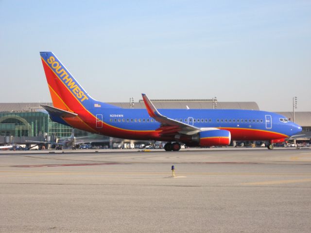 Boeing 737-800 (N294WN) - Holding on RWY 19R