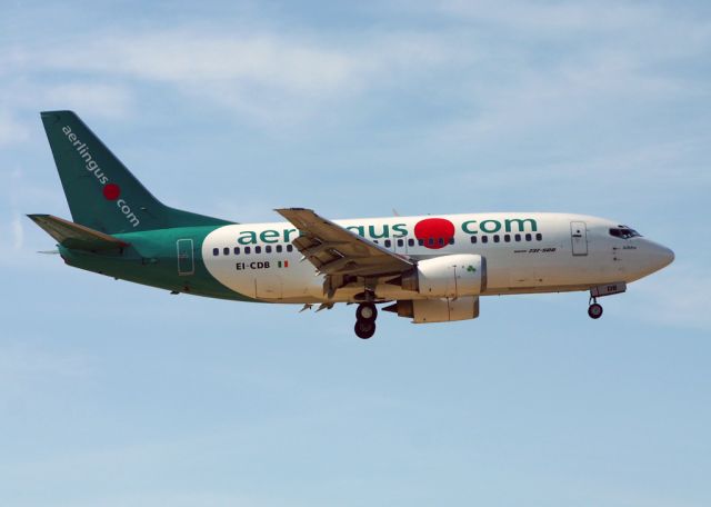 Boeing 737-500 (EI-CDB)