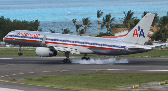 Boeing 757-200 (N640A)