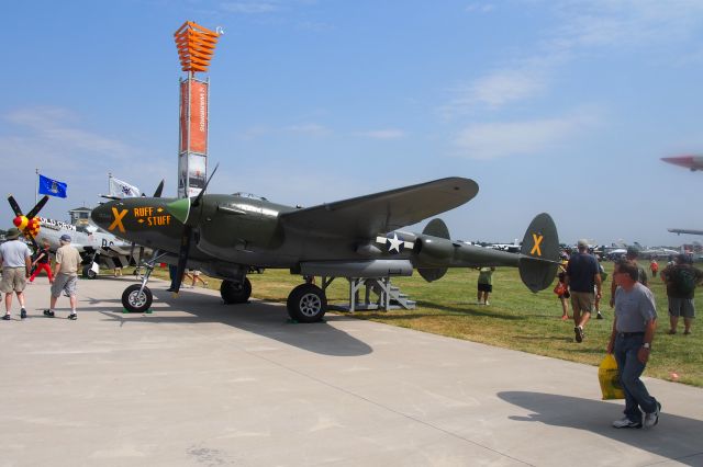 Lockheed P-38 Lightning (N79123)