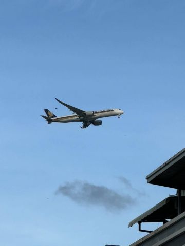 Airbus A350-900 (9V-SHO) - Beautiful Singapore Airlines A350 from Changi airport bound for Phnom Penh airport.