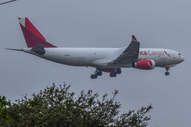 Airbus A330-200 (N330QT)