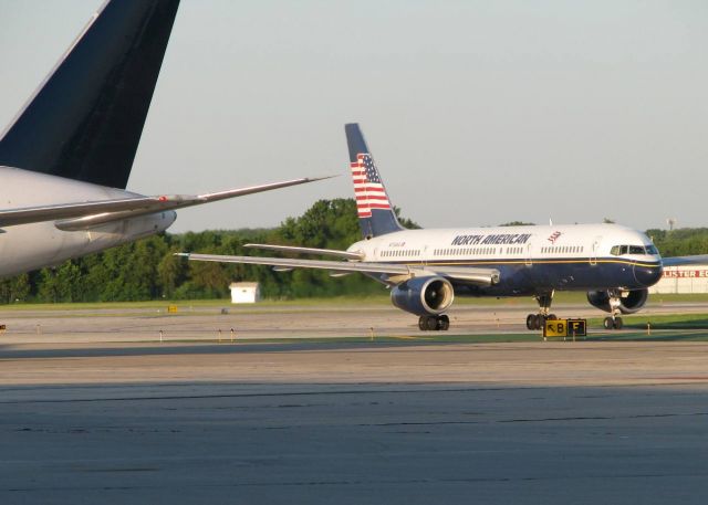 Boeing 757-200 (N754NA) - North American D.O.D. flight arriving RFD