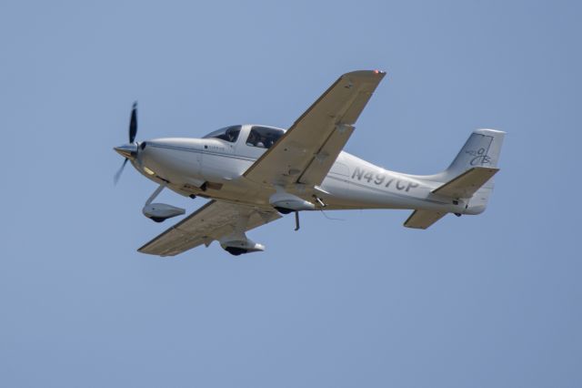 Cirrus SR-22 (N479CP)