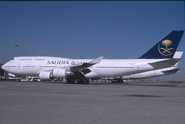 Boeing 747-400 (TF-AAJ)