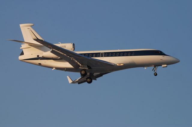 Dassault Falcon 7X (CS-DSB) - Falcon 7X