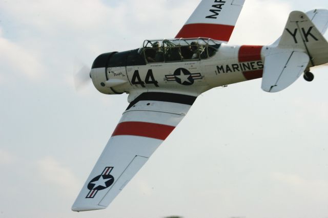 North American T-6 Texan — - T-6 Texan at Warbirds North Trgo, WI USA