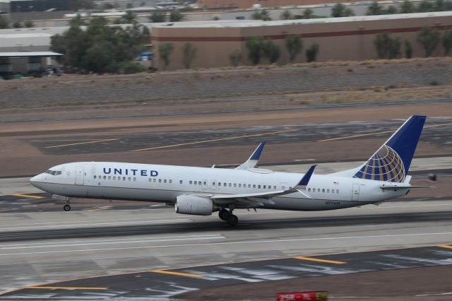 Boeing 737-900 (N77431)