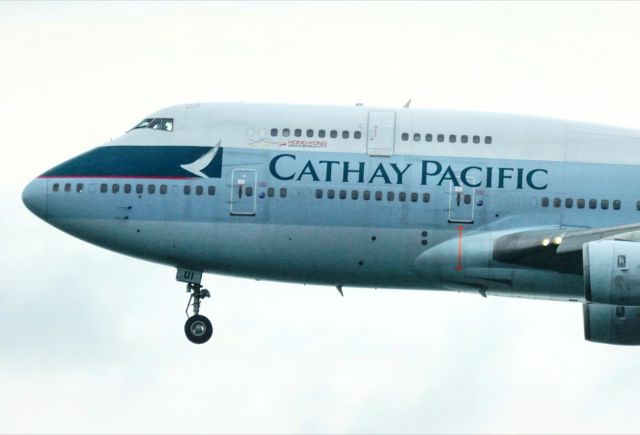 Boeing 747-400 (B-HUI)