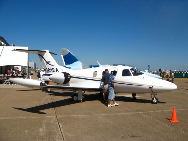 Eclipse 500 (N201EA)