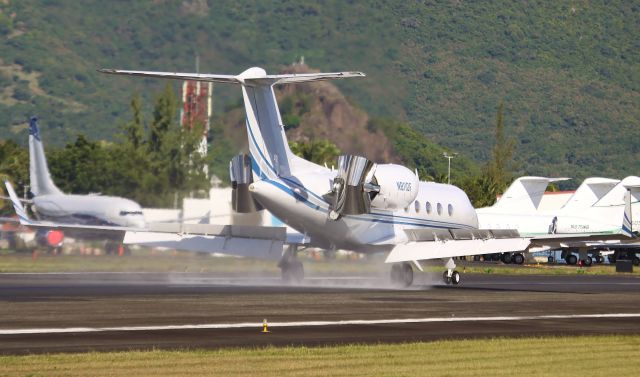 Gulfstream Aerospace Gulfstream IV (N811DF)