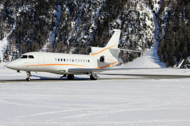 Dassault Falcon 7X (PP-CFJ)