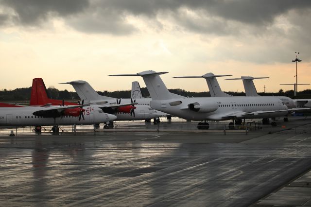 Fokker 100 (PH-LND)