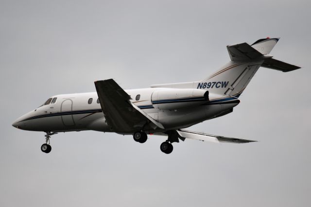 Hawker 800 (N897CW)