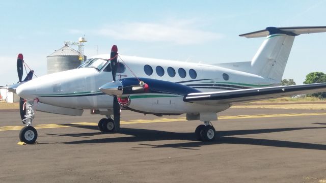 Beechcraft Super King Air 200 (PS-MRF)