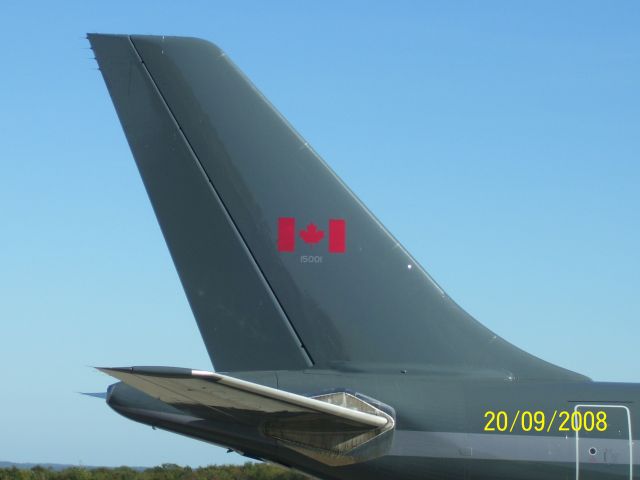 Airbus A310 — - Canadian Forces Airbus 310 tail #15001