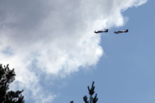 OO-SFI — - OO-SFI TOGETHER WITH THE OO-CFB IN FORMATION (OVER ZUTENDAAL) BACK TO ANTWERP