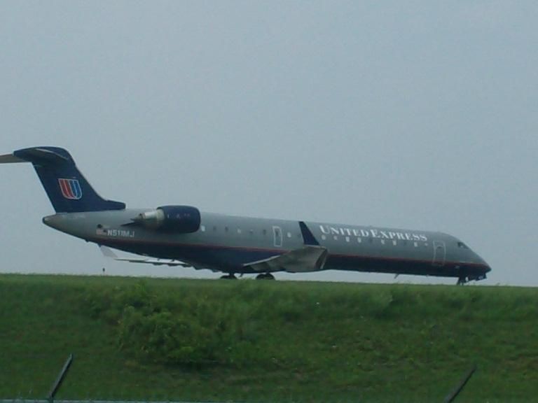 Canadair Regional Jet CRJ-700 (N511MJ) - 8/6/09