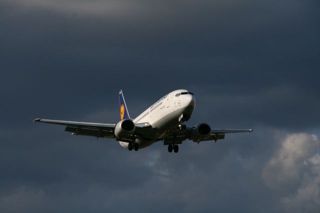 BOEING 737-300 (D-ABEA) - Boeing 737-300 - Graz -  21.05.2013