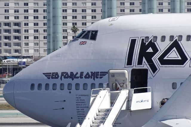 Boeing 747-400 (TF-AAK) - Ed Force One 