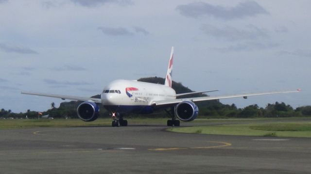 Boeing 777-200 (G-VIIH)