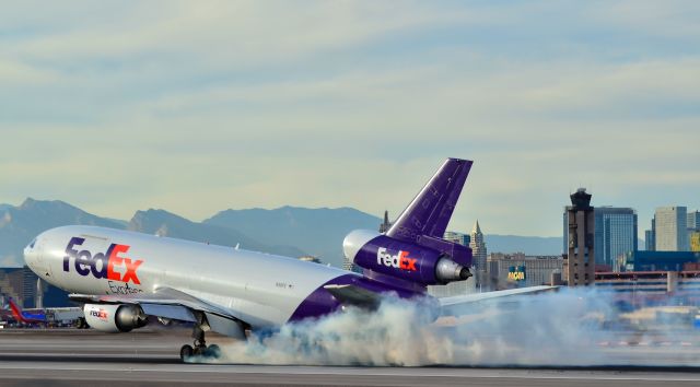 McDonnell Douglas DC-10 (N311FE) - N311FE Federal Express (FedEx) 1975 McDonnell Douglas MD-10-30F - cn 46871 / ln 219  "Sherrese" - Las Vegas - McCarran International Airport (LAS / KLAS)br /USA - Nevada October 30, 2014br /Photo: Tomás Del Coro