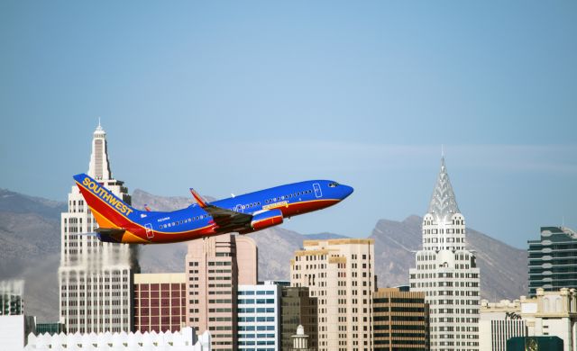 Boeing 737-700 (N231WN)