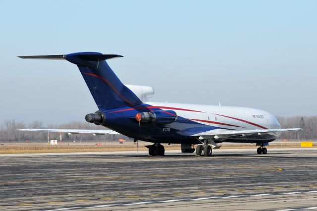 Boeing 727-100 (N727US)