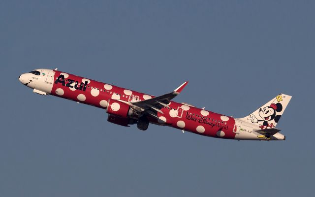 Airbus A321neo (PR-YJF)