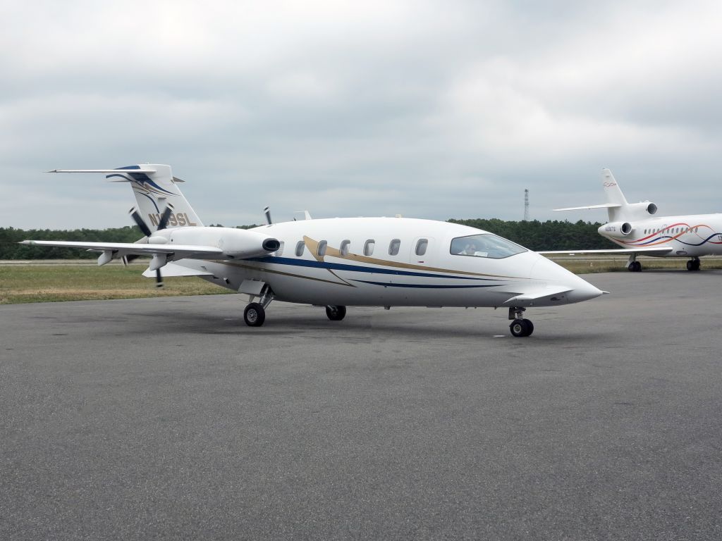 Piaggio P.180 Avanti (N109SL) - Jet speeds with turboprop fuel flows.