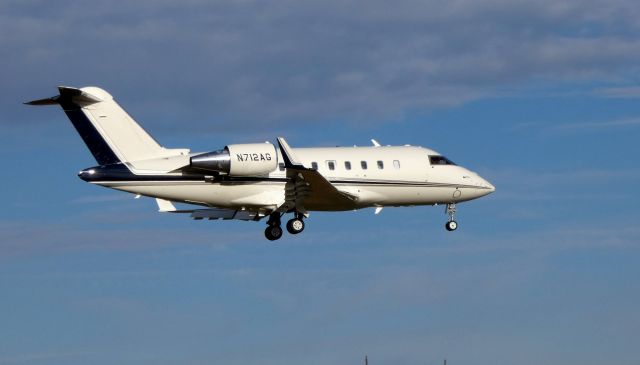 Canadair Challenger (N712AG) - On final is this 2012 Bombardier Canadair Challenger 605 in the Winter of 2019.