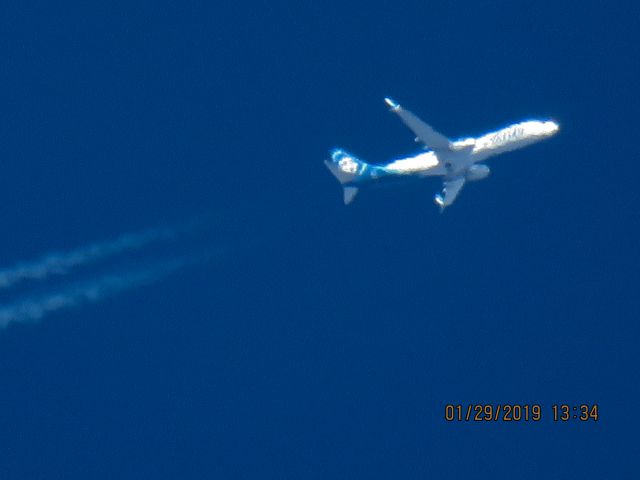 Boeing 737-900 (N281AK)