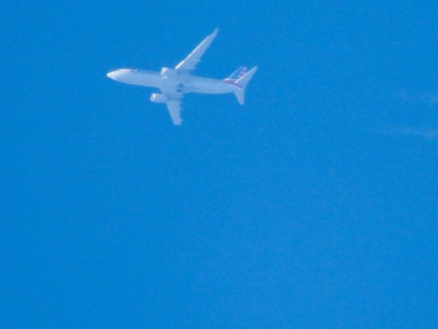 Boeing 737-800 (N946AN) - AAL1878br /CVG-PHXbr /09/14/21