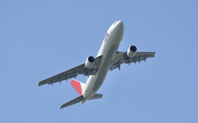 Airbus A300F4-600 (JA8561) - 2010/5/15